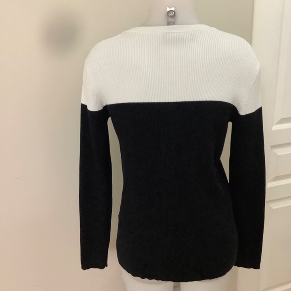 LRL Ralph Lauren Rib-knit Slimming  Sweater MEDIUM - Picture 9 of 13